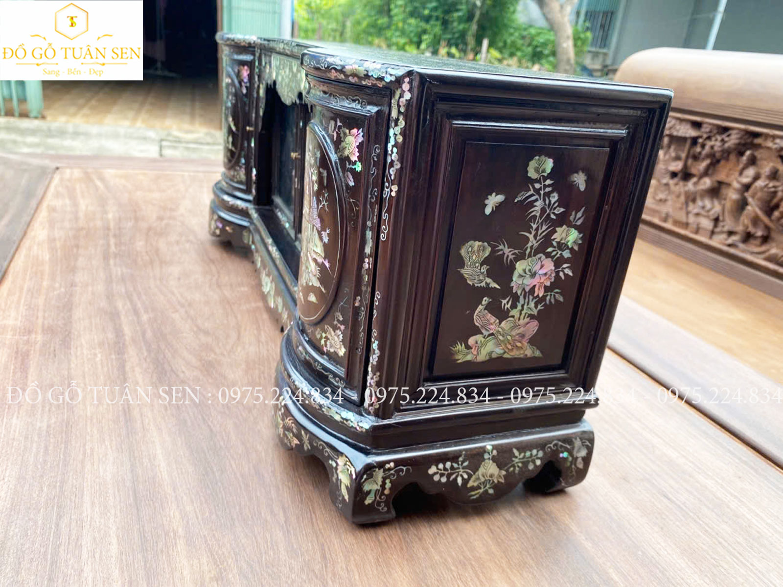 Thông tin kích thước tủ chè mini gỗ trắc khảm ốc HT1